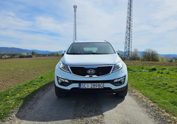 Kia Sportage cena 51500 przebieg: 229000, rok produkcji 2012 z Bydgoszcz małe 92